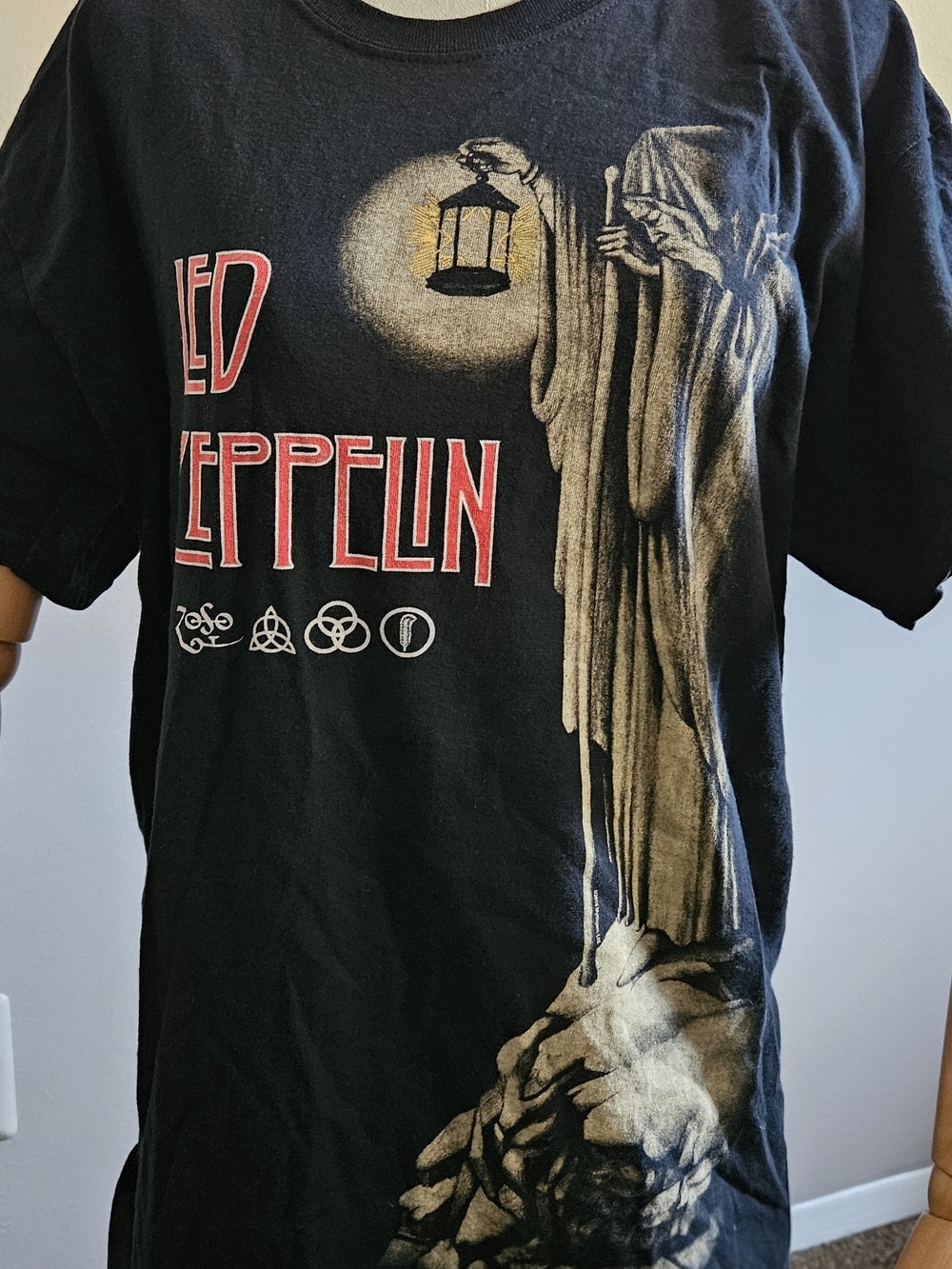 Led Zeppelin Graphic Tee. The Hermet./Stairway To Heaven